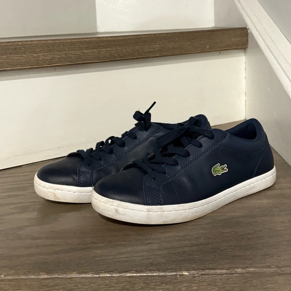 Lacoste Women’s Navy Blue Sneakers - Picture 3 of 6